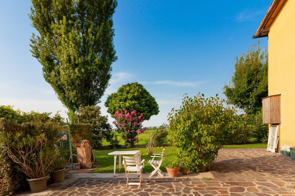 Nos Réalisations nature, relax, outdoors, happy, summer, relaxation, meditation, vacation, sunny, landscape, thinking, terrasse